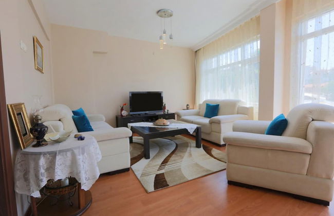 Flat With Two Living Rooms and Balcony in Uskudar - Foto 6