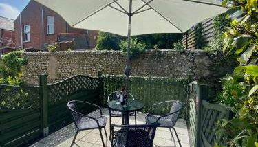 Peaceful Coastal Apartment - Foto 3