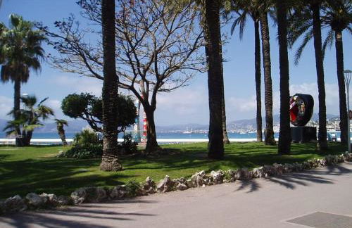 80m2 dans Parc Classé, Piscine, Calme, 5mn de Cannes - Foto 38