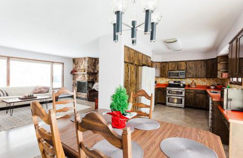 Relaxing Lake Haven House - Close to EVERYTHING! - Foto 25