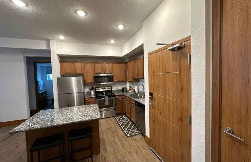 3BR Luxury Suite with Parking at The Grand Castle - Foto 23