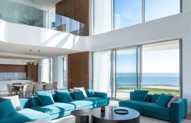 Luxury Oceanfront Villa in Arona - Foto 4