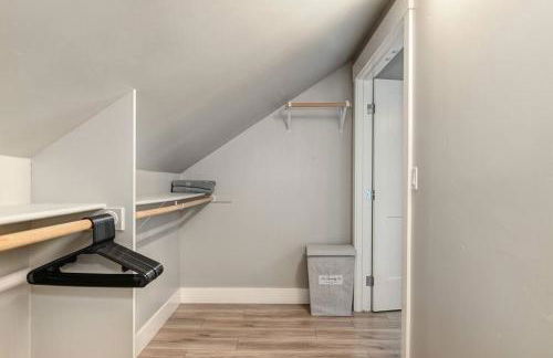 Cozy Two-Story Cottage Near Historic Folsom! - Foto 40