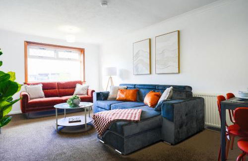 Train House - Photo 4