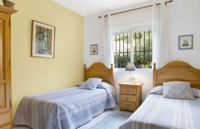 Serene Villa in Lloret de Mar With Private Swimming Pool - Foto 9