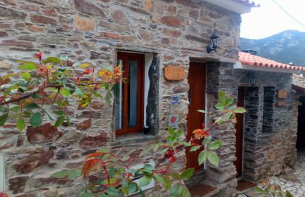 Casas dos Carregais - Foto 1