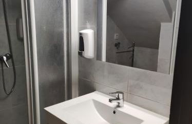 APT 1 Acollidor al Centre Històric de Vic APTGARBI - Photo 13