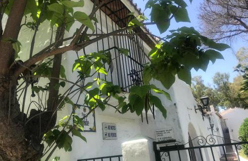tarifa especial, sin aglomeraciones en piscina y playa, cerca de Puerto Banús - Foto 45