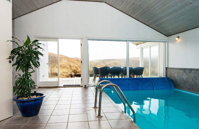 4 Star Holiday Home in Henne - Foto 3