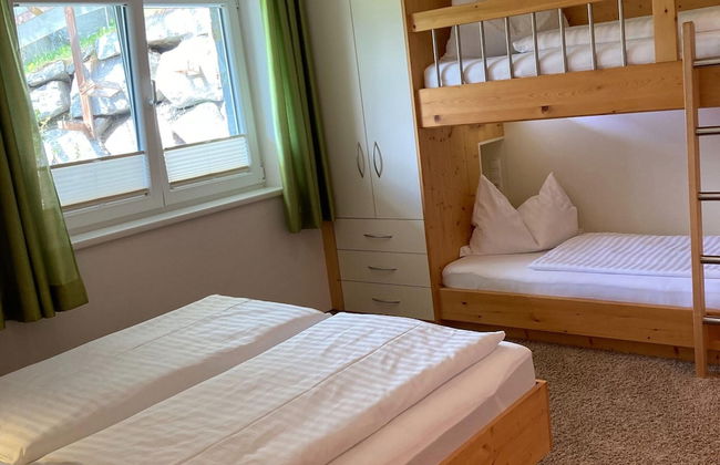 Holiday Apartment in Pinzgau - Photo 2