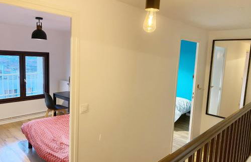 014 CHIC & COSY GRAND APPART DUPLEX 76m2 WIFI SMART TV NETFLIX ET VUE PANORAMIQUE - Foto 33