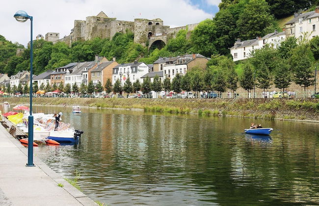 Wonderful Holiday Home in Saint-hubert With Sauna - Photo 40