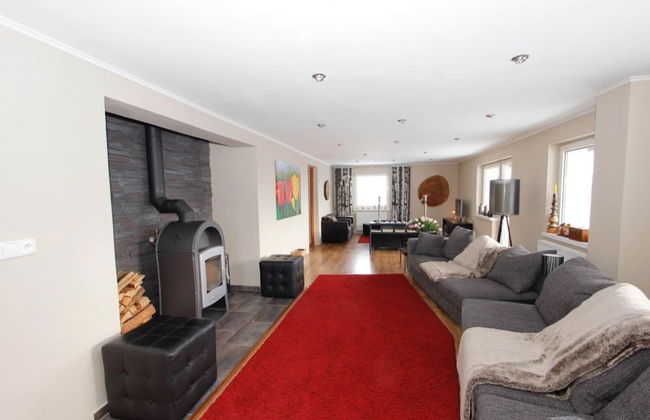 Peaceful Villa in the Hills of Jachymov Near Spas - Photo 10