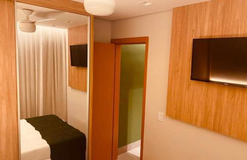 Apto de 2 quartos e Ar Condicionado perto do Praia Clube - Foto 9