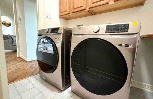 Custom luxury house in Katy near I10 and 99 - Photo 16