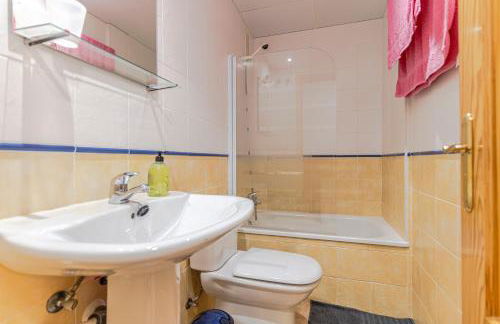 RentitSpain - Picena - Casa Picena Terraza y Senderismo en la Montaña - Photo 52