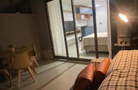 Charming Loft Studio Apartment in Poa com Garden - Foto 4