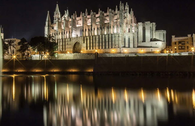 Paseo nocturno en barco por la bahía de Palma - Foto 3