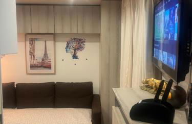 Bed setting room in Galeries Lafayette street - Foto 4