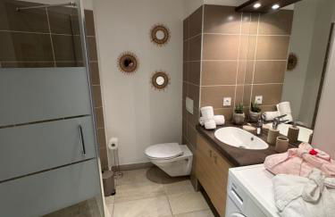 Bella Vita Zen et son garage au bord du lac - Foto 8