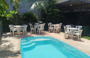 Casa com piscina, área gourmet, Ar condicionado - Foto 1