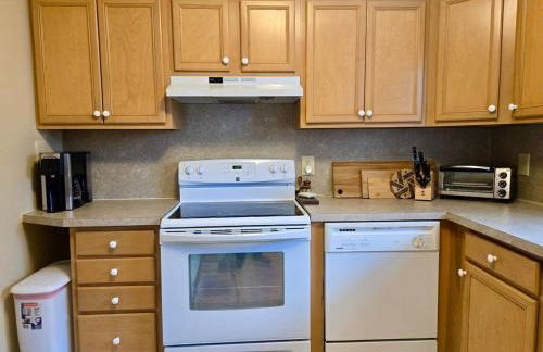 Charming, Pet-friendly Lake front Retreat WiFi - Foto 24