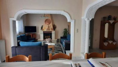 River House - Photo 4