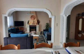 River House - Photo 4