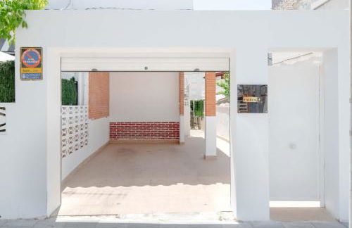 Chalet de Lujo con Azotea de Ensueño y Barbacoa "Laurum 9" - Foto 2