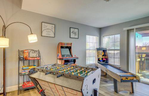 San Antonio Retreat w/ Fenced Pool, Near SeaWorld - Foto 2