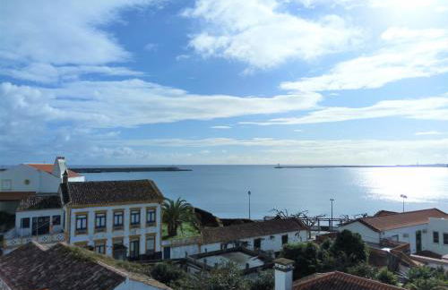 Janelas da Praia - Photo 1