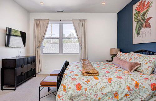 Stylish Getaway with Hot Tub-Near Downtown Indy-Family Friendly - Foto 44