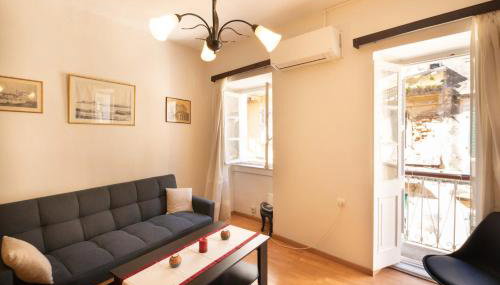 Andrew's Old Town Apartment by CorfuEscapes - Foto 1