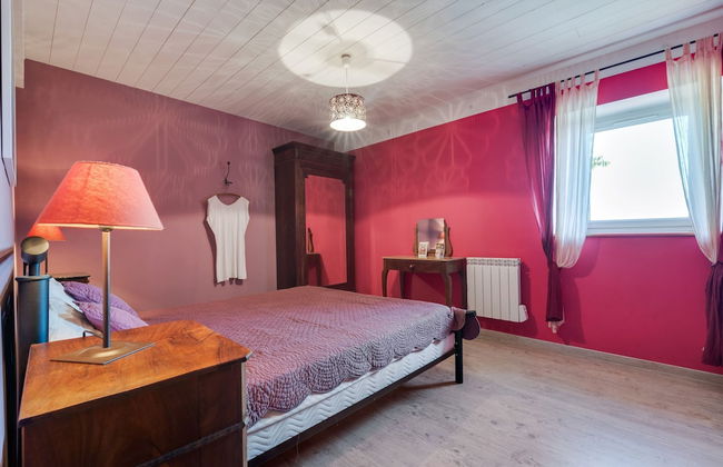 Holiday Home in Saint-beauzire With Garden and Private Terrace - Foto 10