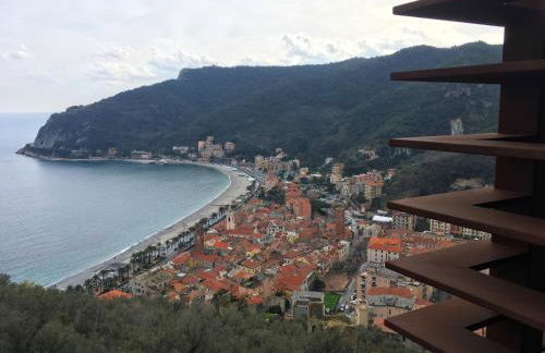 Villa in collina con vista mozzafiato su Noli - Photo 34