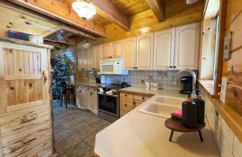 Cozy Bear Cabin Getaway - Foto 6