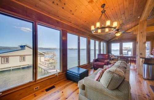 Luxurious Lakefront Paradise in Scottsboro with Dock - Foto 16