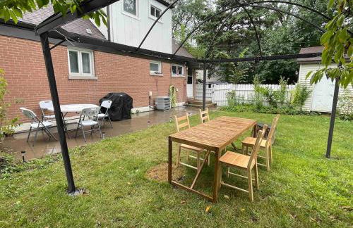 Cozy Home near O HARE fast internet 6 cars parking space - Foto 43