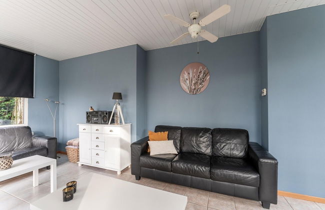 Holiday Home in Zeeland Near Lake - Foto 24