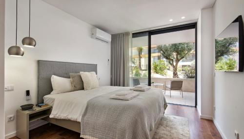 Del Mar Apartment - BT - Photo 2