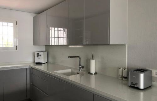 Modern Apartment Puente Romano - Foto 16
