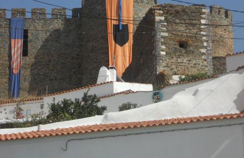 Encosta do Castelo - Foto 52