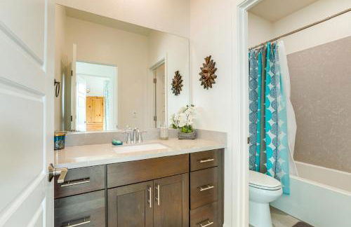 7 Mi to Dtwn Sacramento Peaceful Gem with Patio! - Foto 20