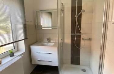 FEDDERSEN LIVING Große Ferienwohnung - Garten - Terrasse - Smart TV - Netflix - Foto 19