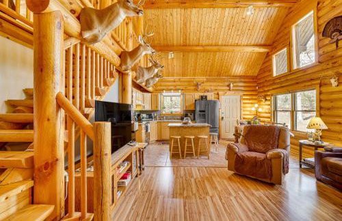 Merrillan Cabin with Fire Pit Less Than 1 Mi to Lake Arbutus - Foto 7