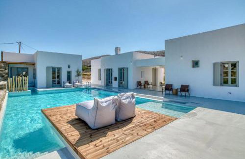 Lil Paros Luxury suites - Photo 1