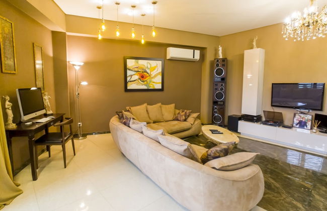 Tbilisi Core: Leo - Photo 18