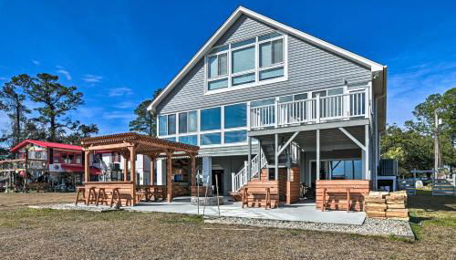 Luxurious Waterfront Home with Private Pier and Views! - Foto 2