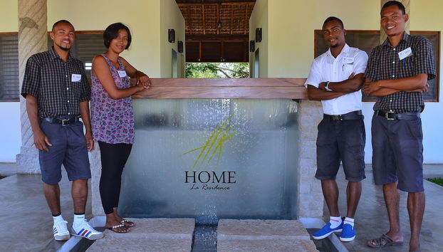 Home The Residence - Foto 2, Recepción