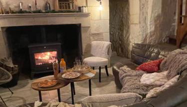 Gite des Perreyeurs - maison troglodyte avec vue sur Loire - Foto 2